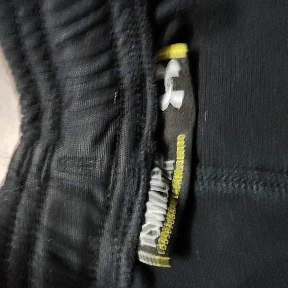 Under Armour Black & Gray Track Pants Size Youth Small Under Armor Logo - Picture 4 of 5